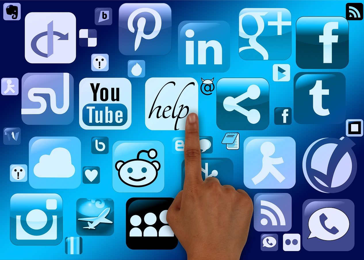 Cum faci SEO prin Social Media Cum faci SEO prin Social Media